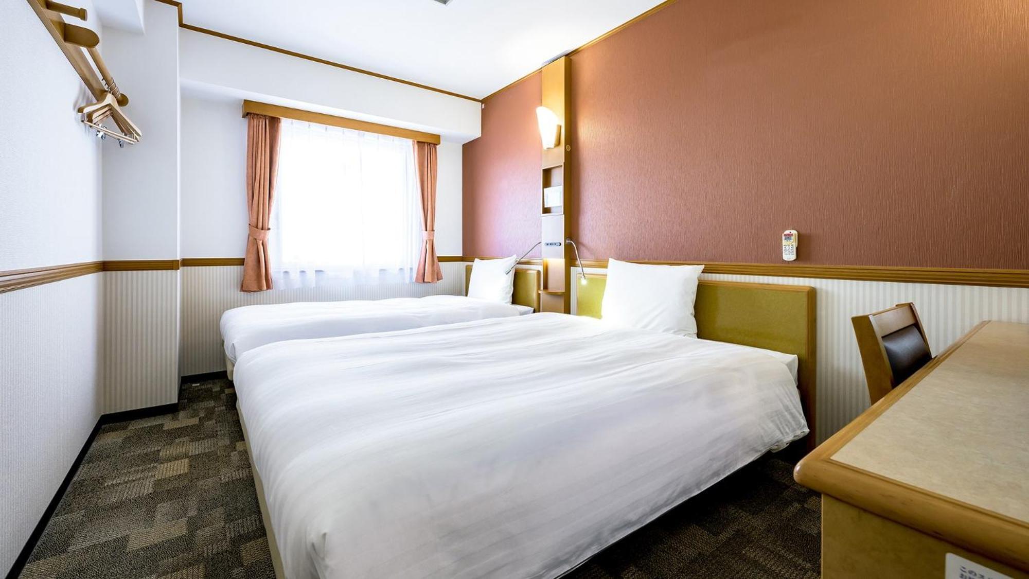Toyoko Inn Takasaki Eki Nishi Guchi No 1 Exterior photo